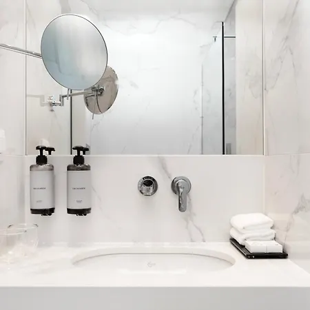 Luwian Boutique 4* Athen